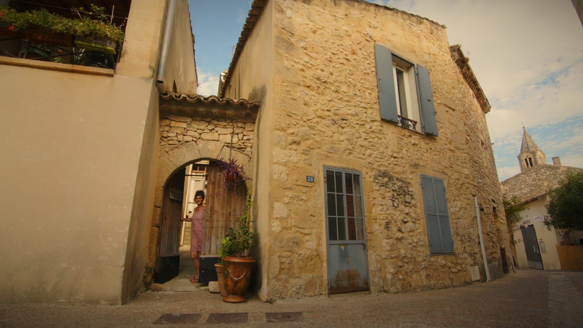 Béatrice, votre hôte à Collias, chambres d'hôtes Les Chambres d'Élise